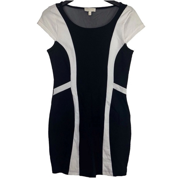 Nicki Minaj Black & White Body Con Midi Dress Sheer Back Cap Sleeve Size Large - Picture 1 of 7